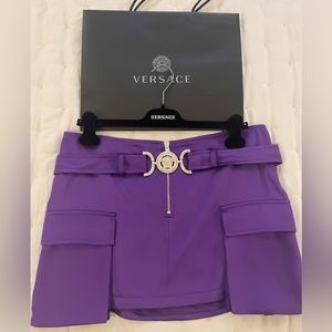 Medusa Plaque Zipped Mini Skirt💜
